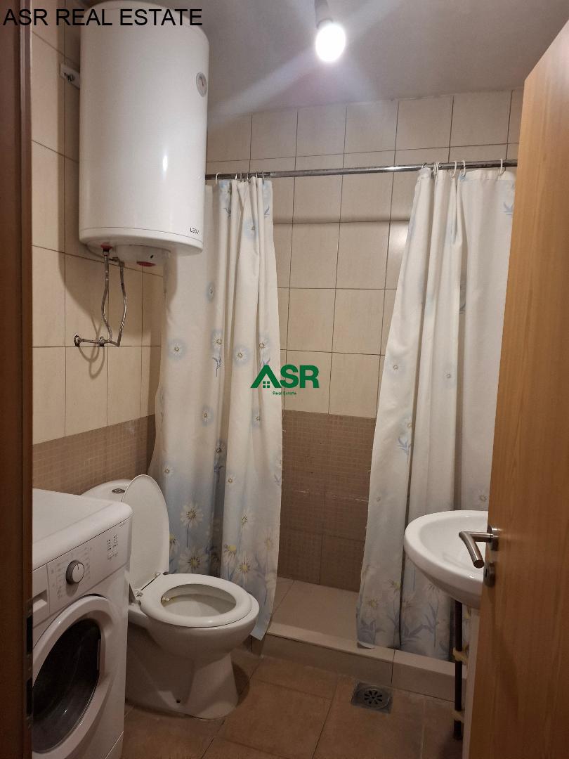 Banesë 64m2 me qira në Emshir