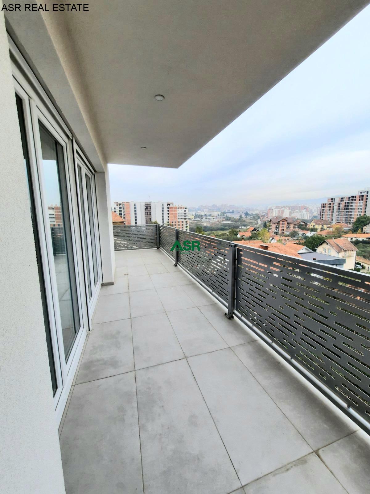 Banesë 100m2 me qira në lagjen Prishtina e Re 2