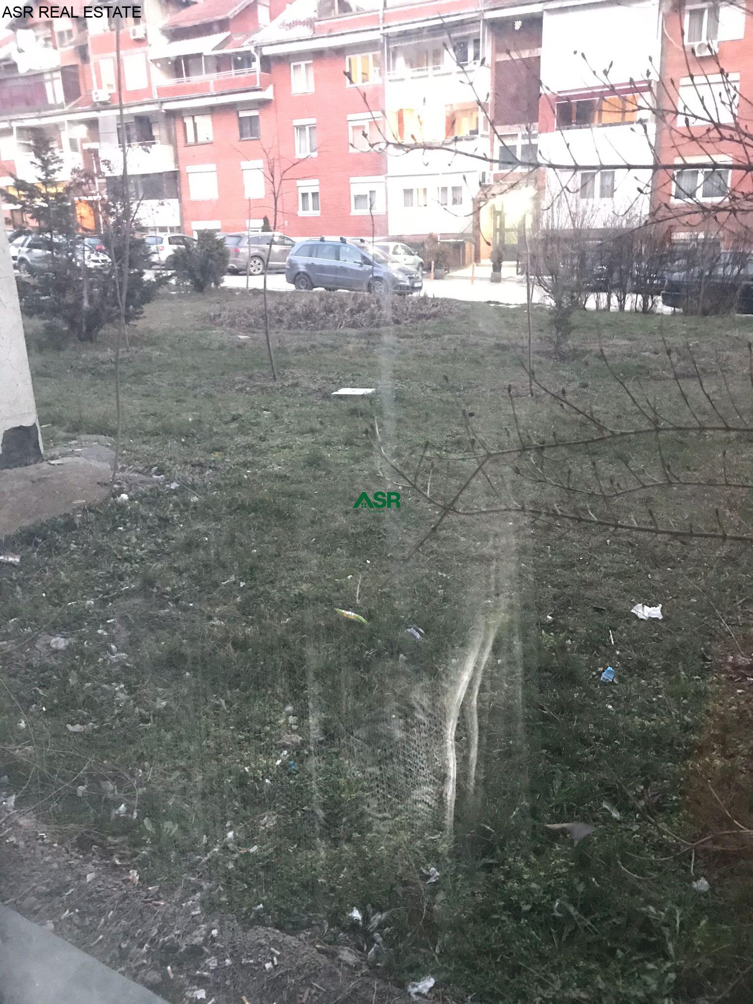 Lëshohet banesa (Gasonjerk) me qera në lagjën Bregu Diellit 3