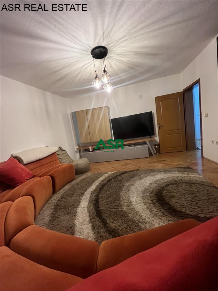 Banesë 100m2 me qira në qender afer gjimnazit Sami Frasheri 3