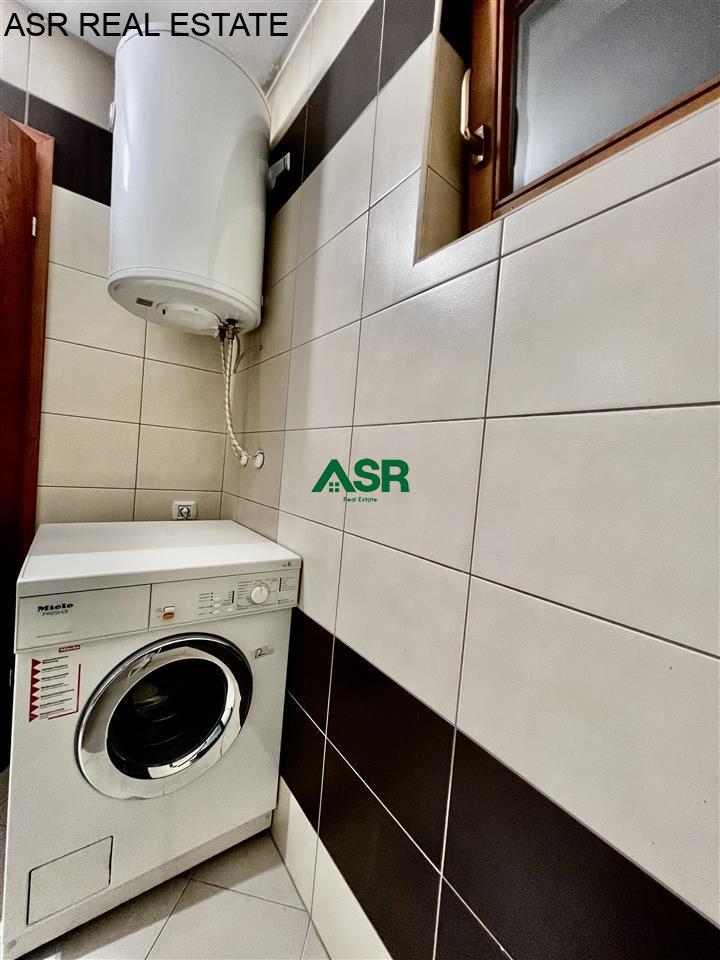 Lëshohet banesa me qira në lagjën qender tek parku 2