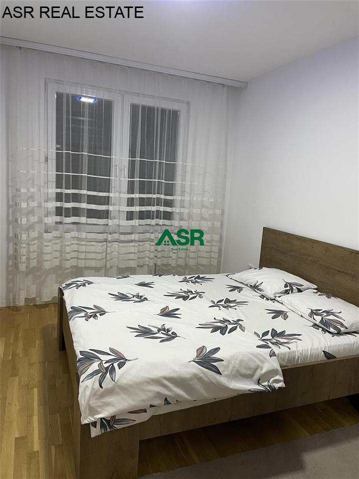 Banesë 80m2 me qira në rr.B, afer furres Tanore