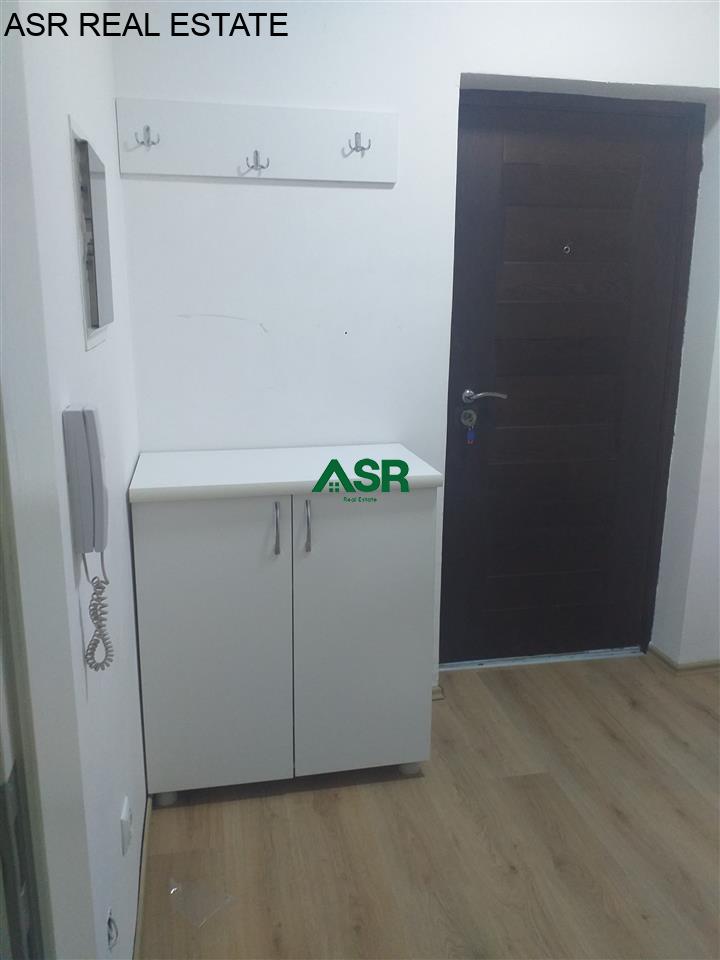 Lëshohet banesa me qira në lagjën Mati 1 3