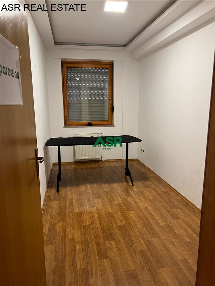 Lëshohet banesa me qira per zyre në lagjën Emshir 4