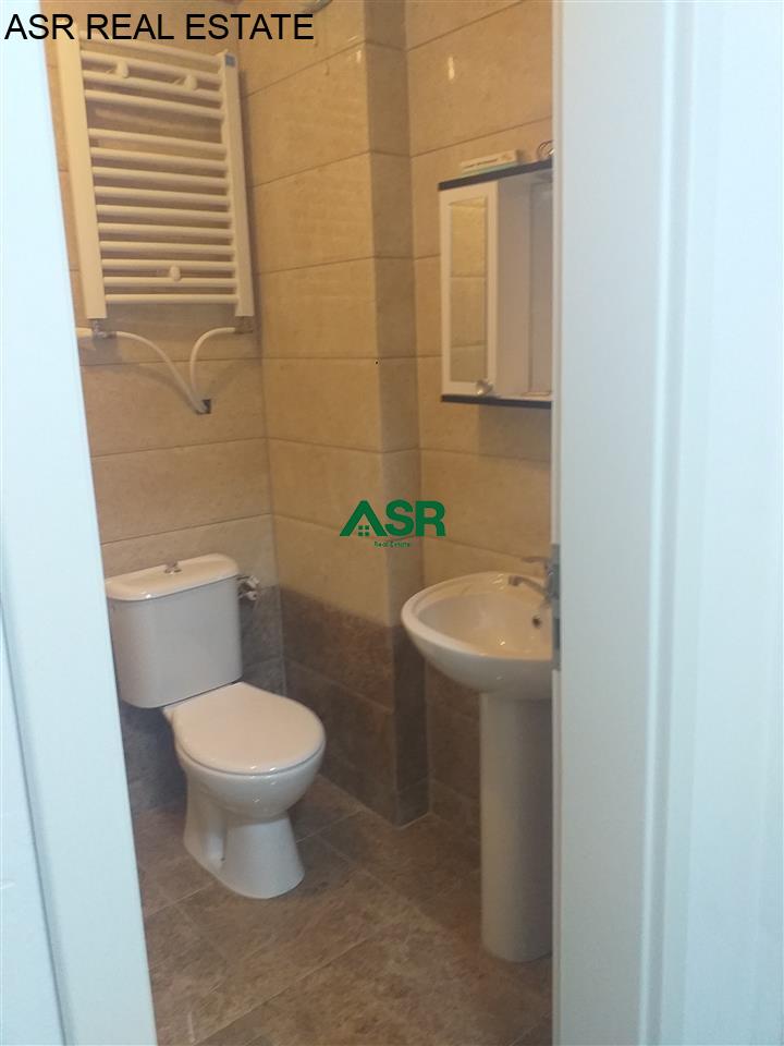 Lëshohet banesa me qira në lagjën Mati 1 4