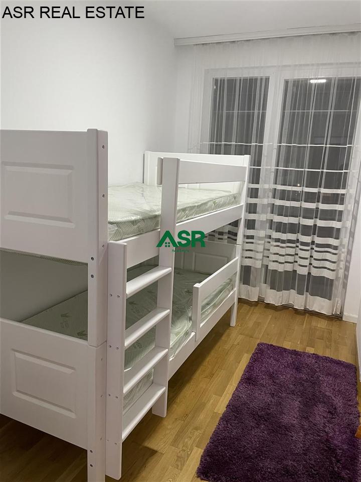 Banesë 80m2 me qira në rr.B, afer furres Tanore 2