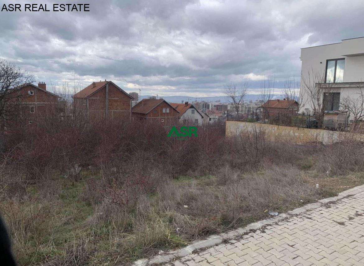 Ofrohet për SHITJE trualli në Matiçan 2
