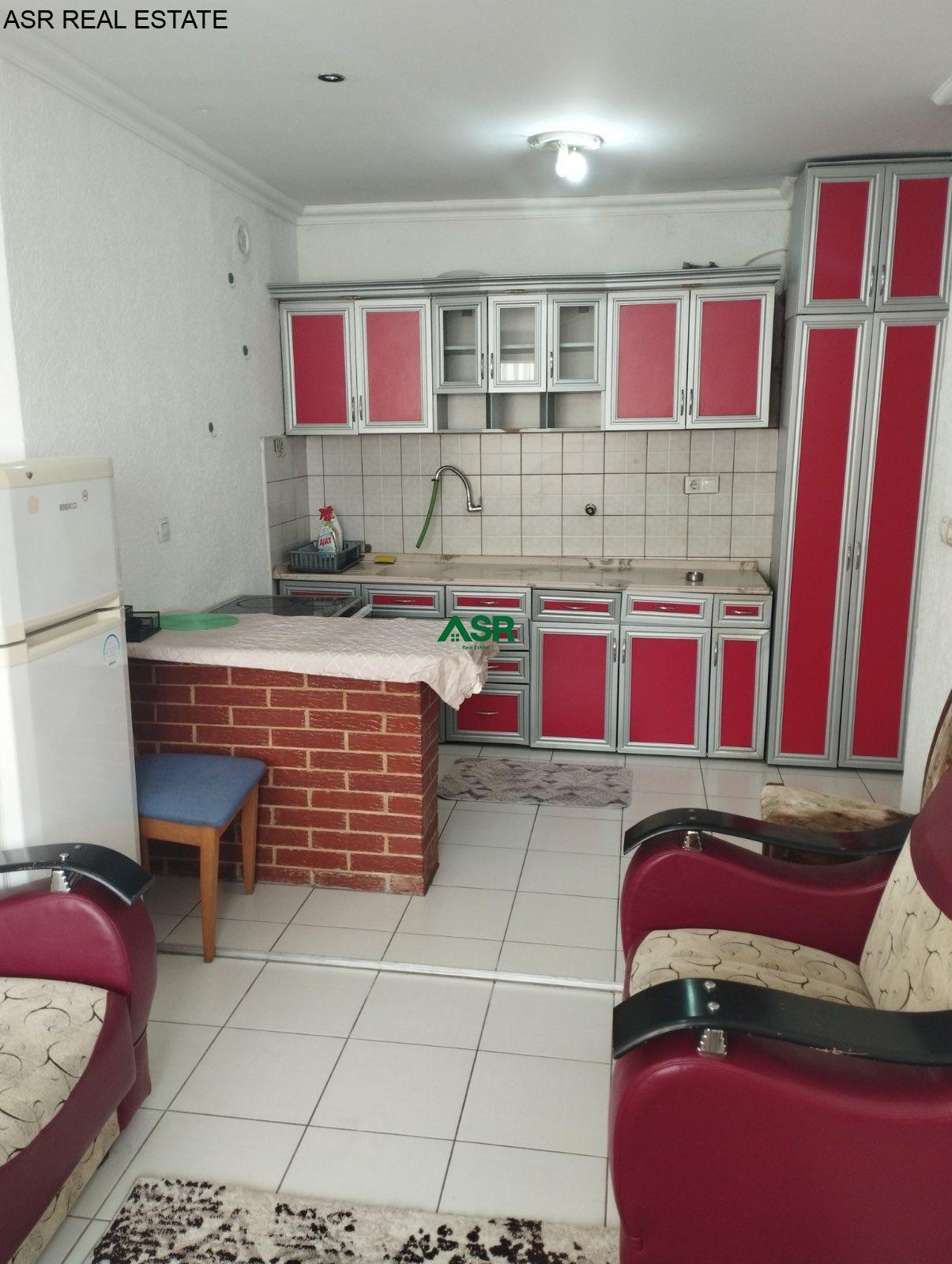 Lëshohet banesa me qira në lagjen Dardania 3