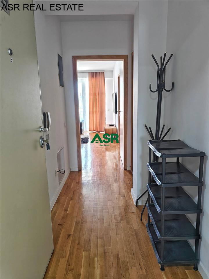 Banesë 72m2 me qira në Emshir tek Kompleksi Riera 2