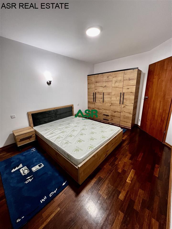 Lëshohet banesa me qira në lagjën qender tek parku