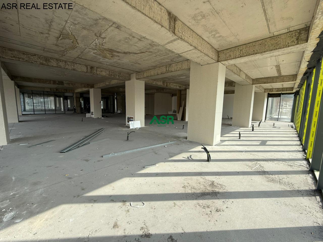 Ofrohet me QIRA lokali me sipërfaqe 518 m² ne lagjen Pejton 3