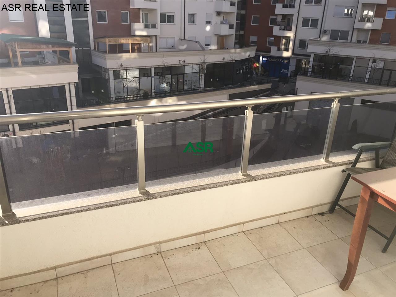 Lëshohet banesa me qira në lagjën e spitalit 4