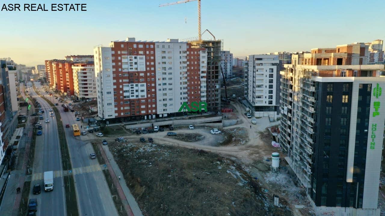 Ofrohet për shitje banesa me sipërfaqe 94.9 m² ne rrugen C 4