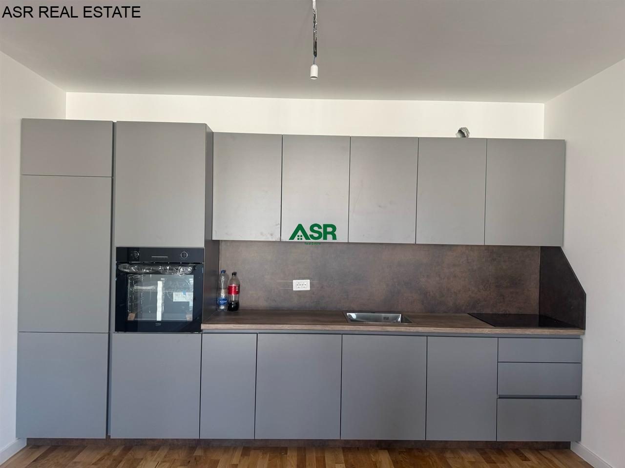 Banesë 80m2 me qira në lagjen Emshir tek BG Construcion