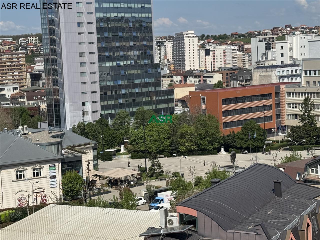Banesë 73m2 me qira në qender 4
