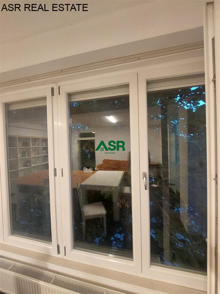 Zyre 110m2 me qira në lagjen Qafa te kafet e vogla