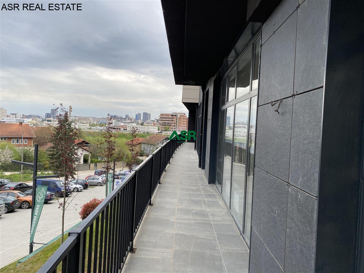 Lokal 350 m2 me qira në lagjen Prishtina e Re