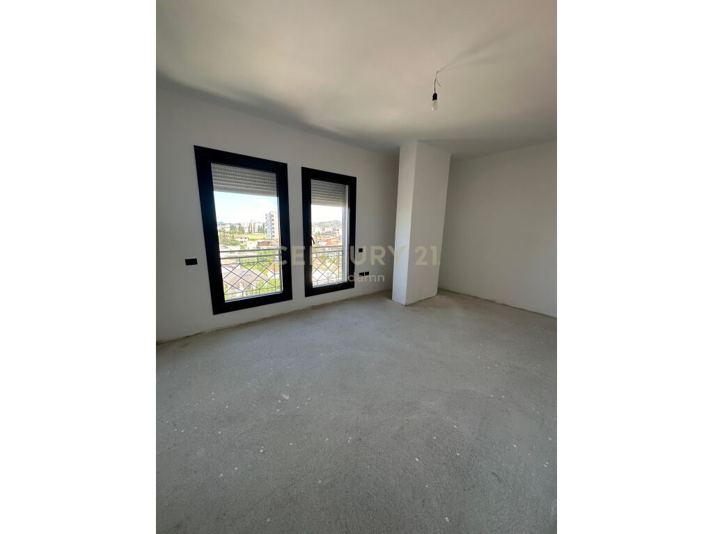 Apartament 2+1 në Shitje në Kavajë !! 4