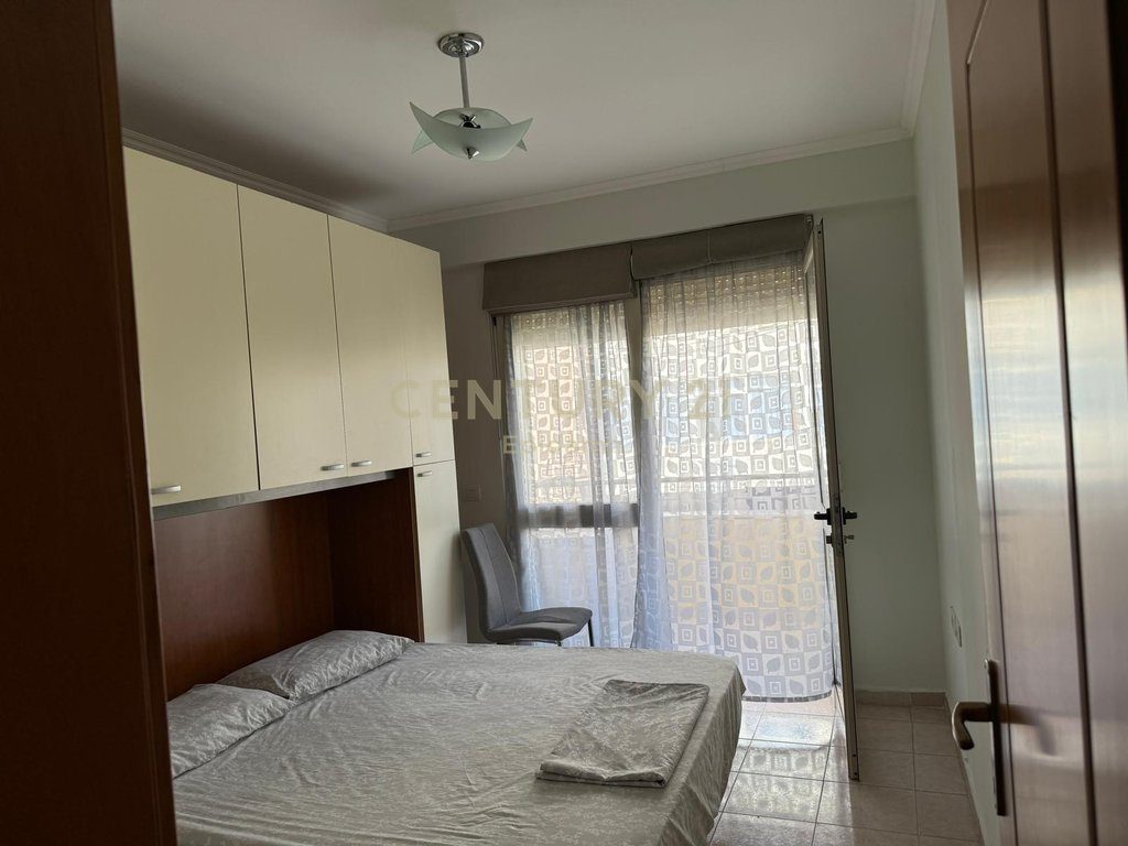 Apartament 2+1 Me Qira në Plazh, Durrës - 470€ 2