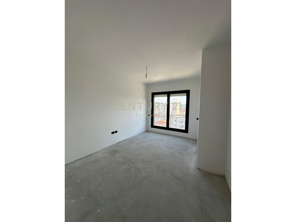 Apartament 2+1 në Shitje në Kavajë !! 3