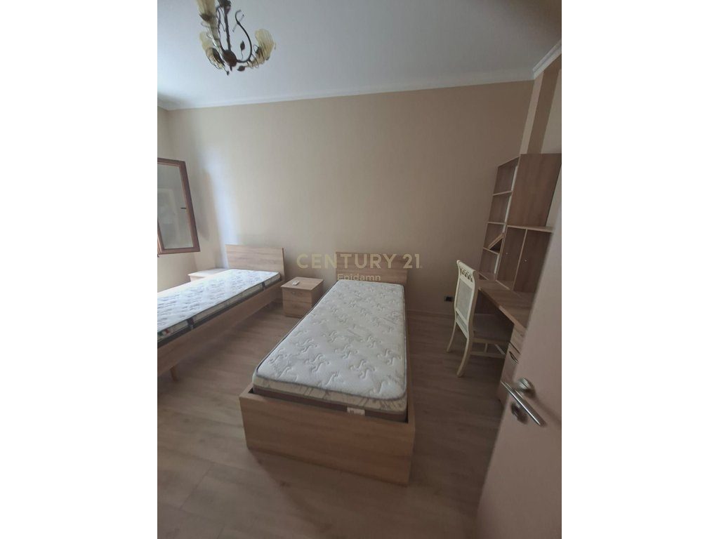 Jepet me qira apartament 3+1+2 ne Vollga ! 3
