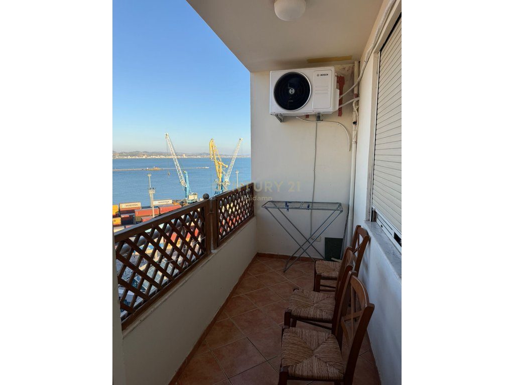 Jepet me Qira Apartament 1+1+ 2 tek Fly, Durres ! 2