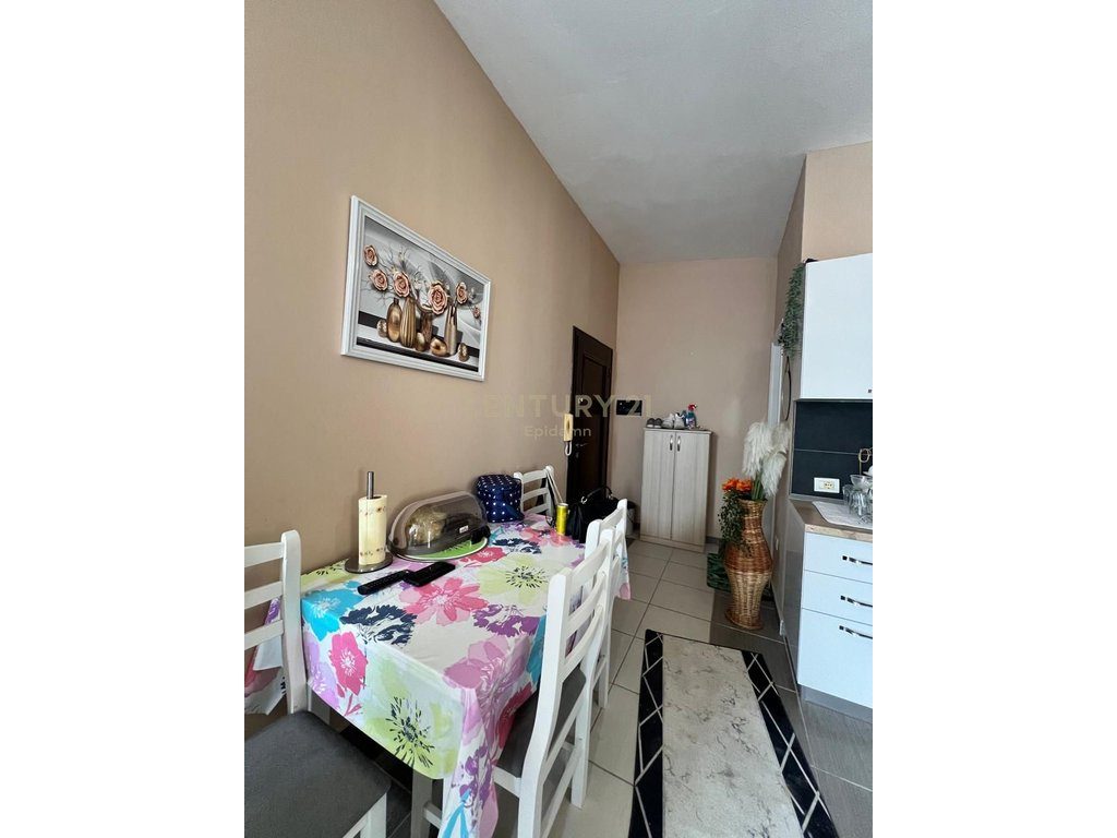 Apartament 1+1 per Qera ne Malin e Robit!