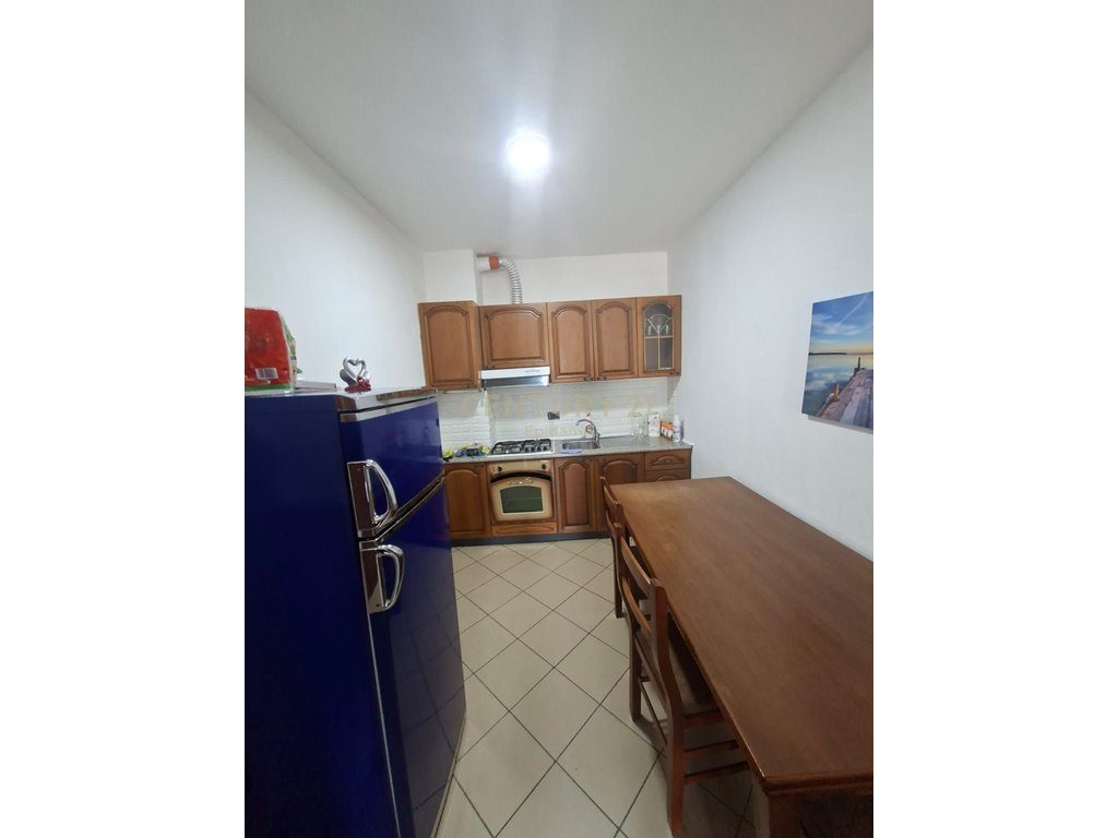 Jepet me qira apartament 1+1 në Vollga 4