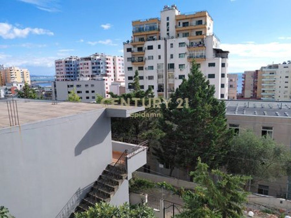 Apartament 1+1+post parkimi Me Qira në Vollga, Durrës - 370€ | 3