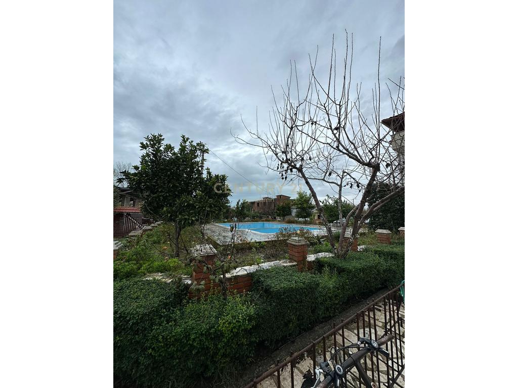 Vilë Në Shitje në Durrës, Sektori Rinia - 320,000€ | 500 m² 4