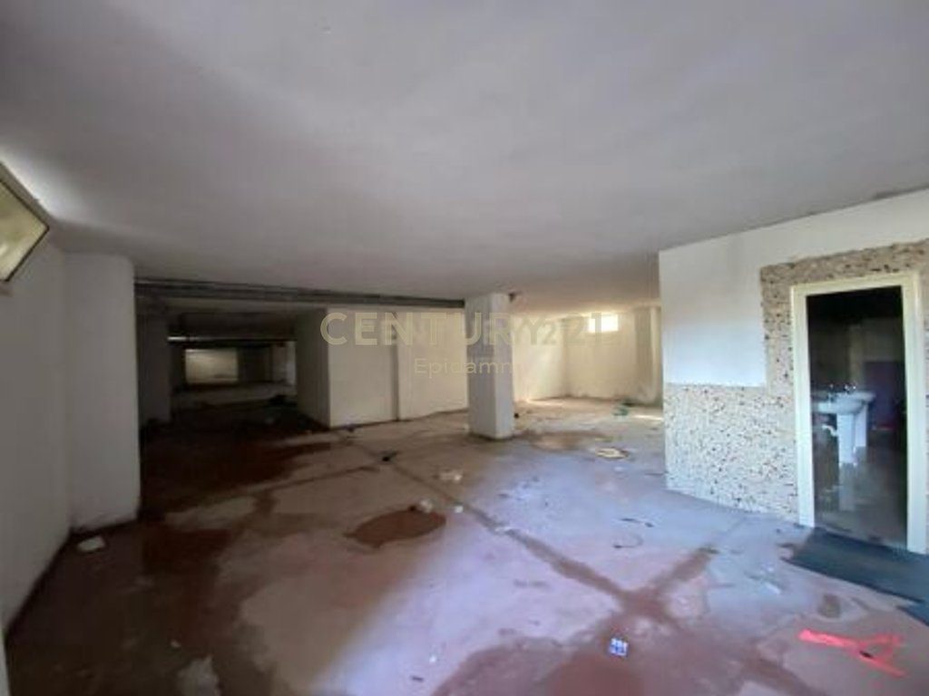 Ambient për qira në Plazh, Durrës 3