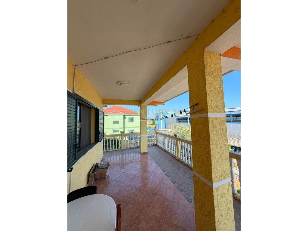 Vilë 3-Katëshe në Shitje – Xhafzotaj, Durrës | 210,000€ 4