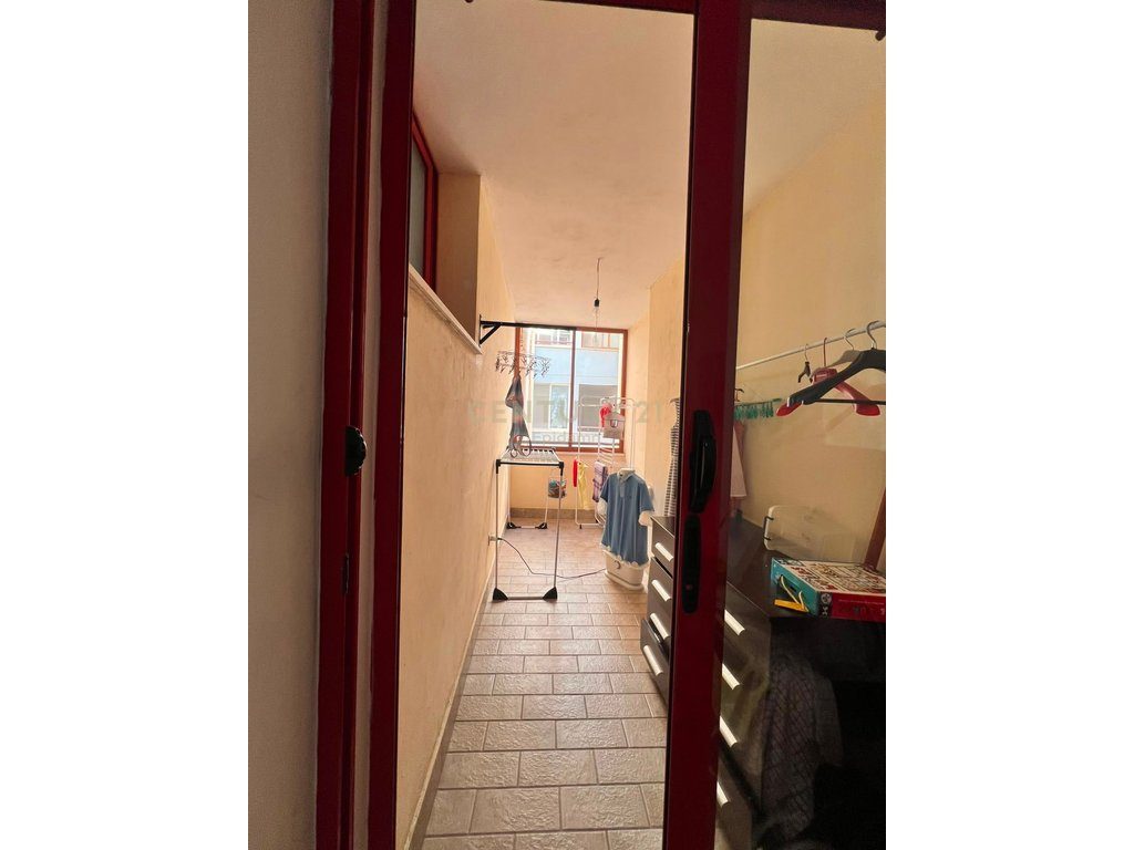 Shesim Apartament 2+1+2+3 ballkone në Lagjen Nr. 1, Durrës