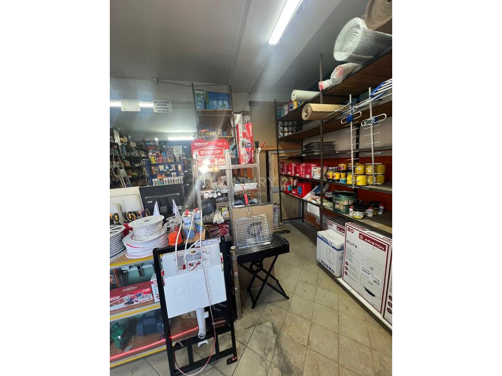 Shitet Biznes Materiale Ndërtimi – Kodra e Diellit, Tiranë 4
