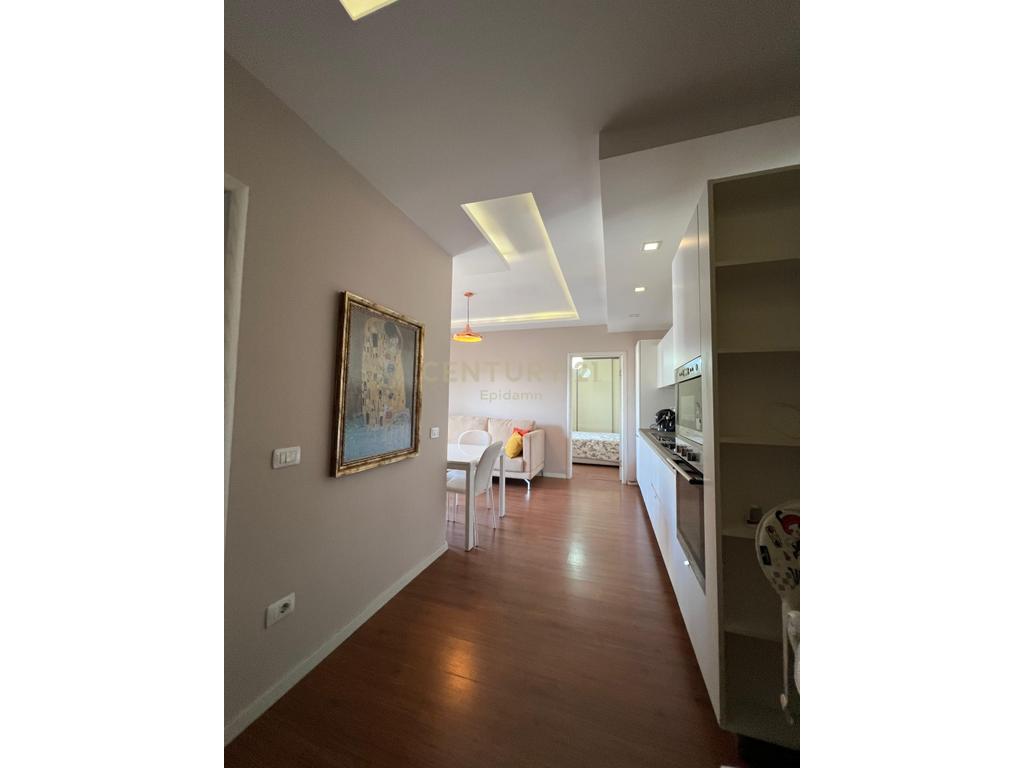 Apartament 1+1 per Qera prane Ish-Rajonit, Durres! 4
