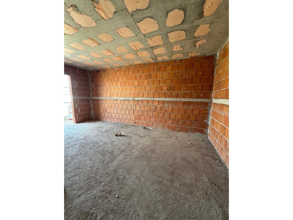 Apartament 2+1 në Shitje në Paskuqan, Tiranë !!