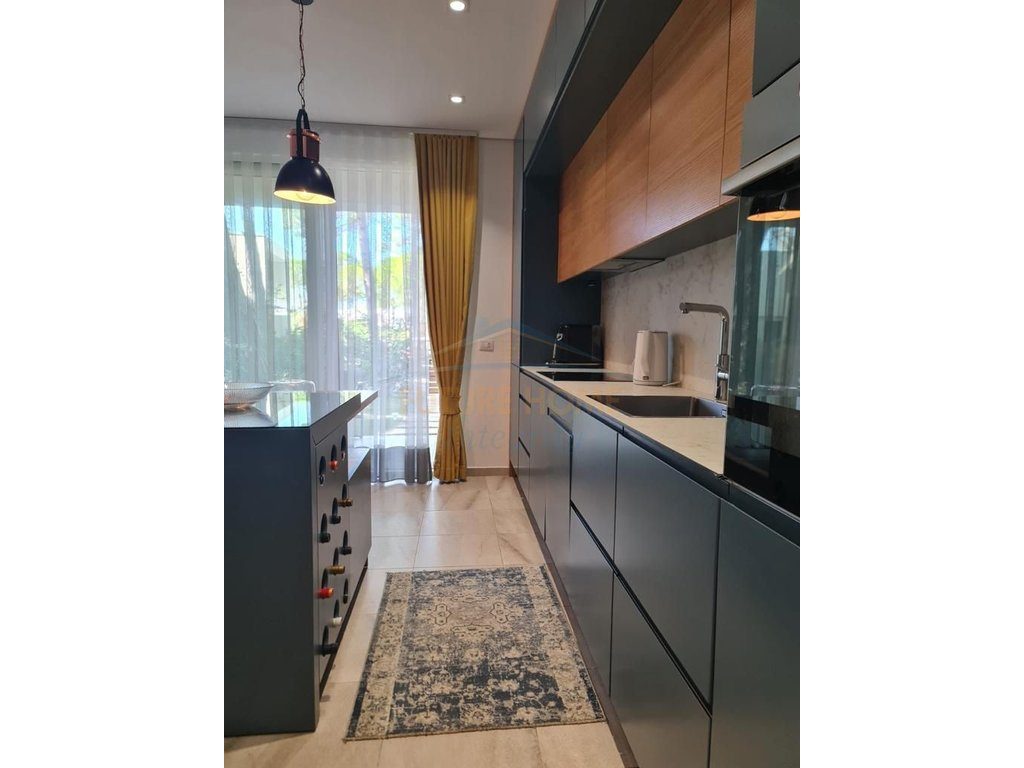 Shitet, Apartament 2+1+Oborr, San Pietro Residence, Gjiri i Lalëzit. 4