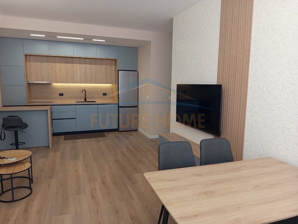 Qera, Apartament 2+1+2+Post Parkimi, Rruga Jordan Misja, Tiranë. 4