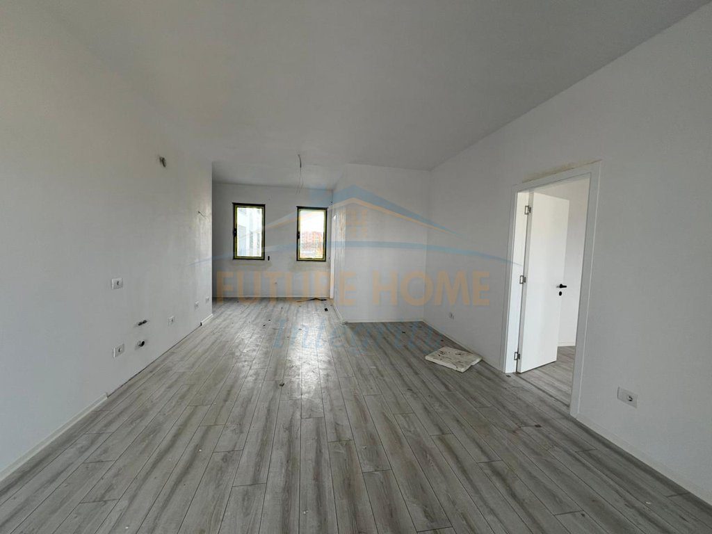 Shitet, Apartament 2+1, Diamond Hill Residence, Tiranë. 3