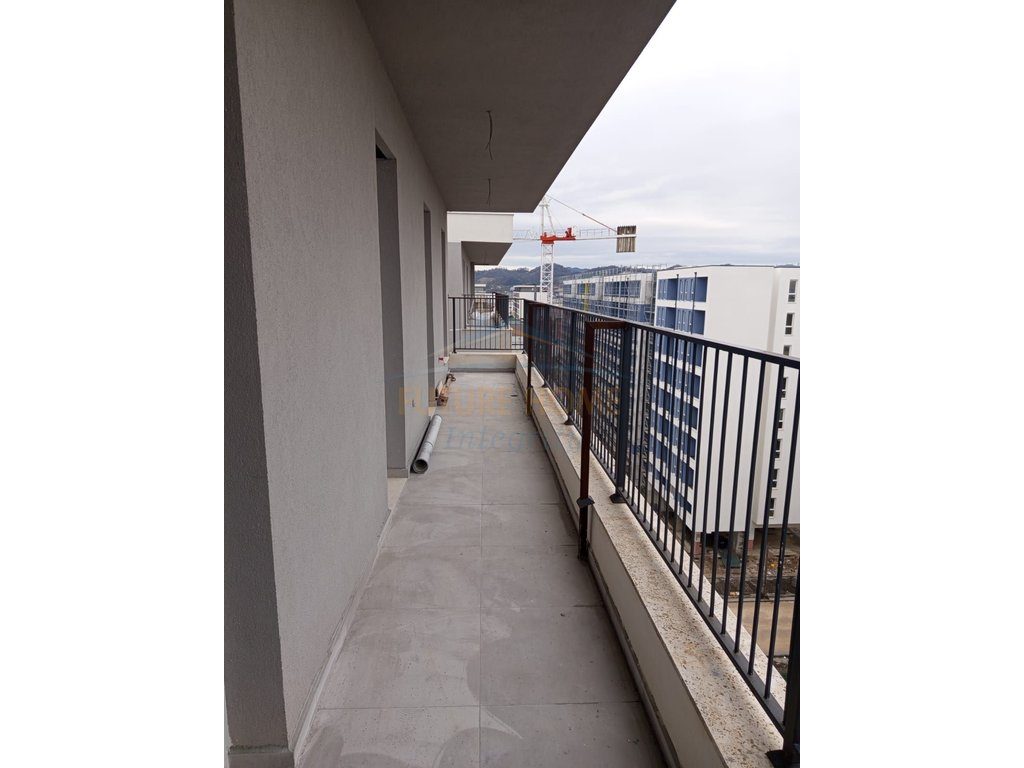 Shitet, Apartament 2+1+2+Post parkimi, Kompleksi Univers City, Tiranë. 4