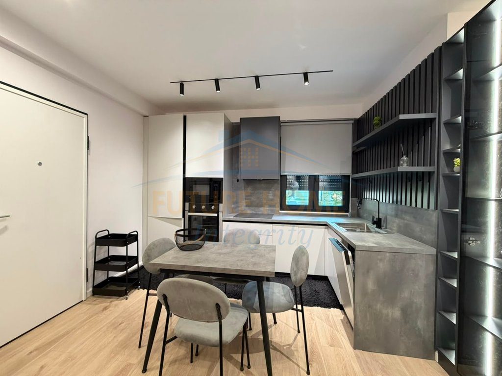 Qera, Apartament 1+1+Verandë, Kodra e Priftit, Tiranë. 3