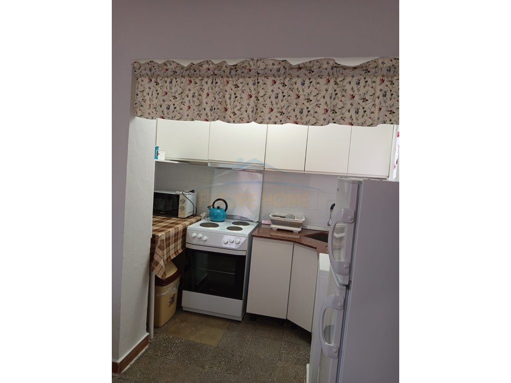 Qera, Apartament 2+1, Rruga Qemal Stafa, Tiranë. 3
