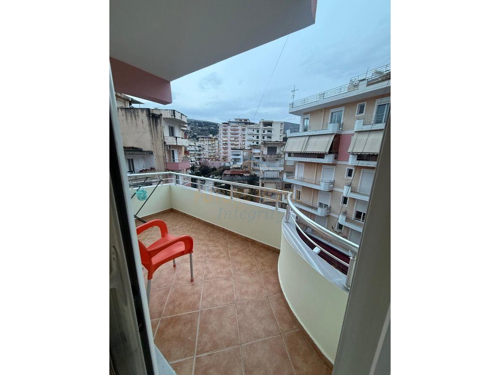 Shitet, Apartament 2+1, Sarandë. 3
