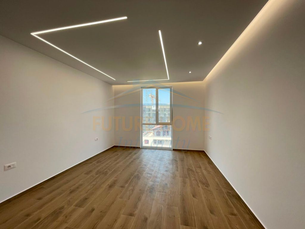 Shitet, Apartament 2+1+Depo, Paskuqan, Tiranë.