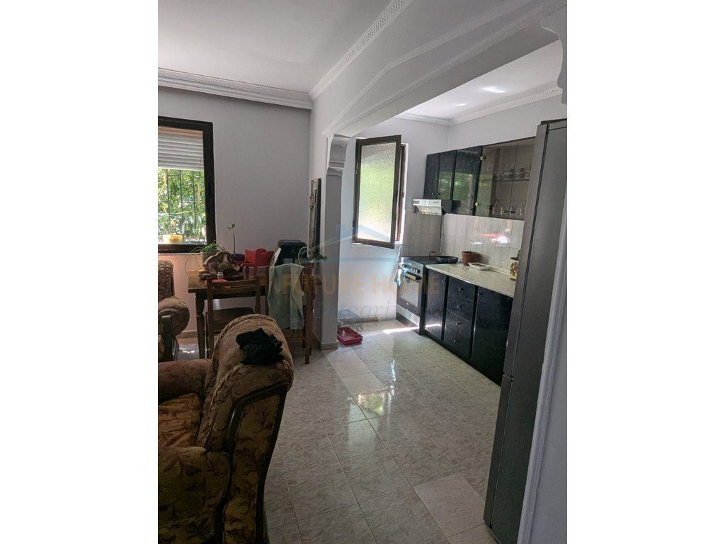 Shitet, Apartament 1+1, Ali Demi, Tiranë. 3