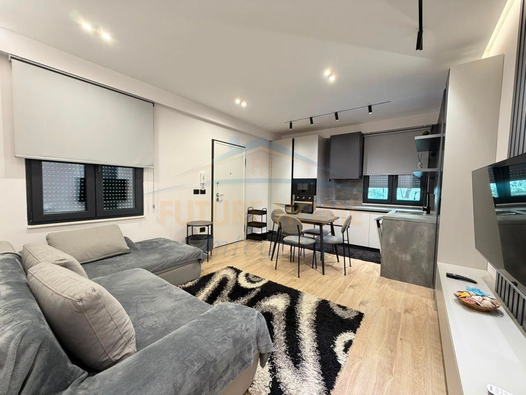 Qera, Apartament 1+1+Verandë, Kodra e Priftit, Tiranë. 4
