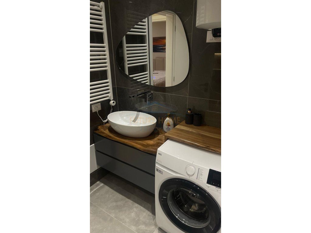 Qera, Apartament 2+1+2+Post Parkimi, Liqeni i Thatë, Tiranë. 2