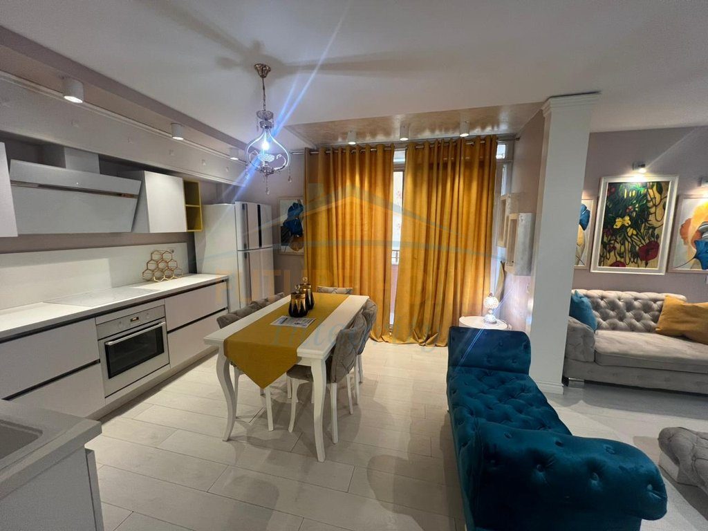 Qera, Apartament 2+1+2, Kopshti Zoologjik, Tiranë. 3