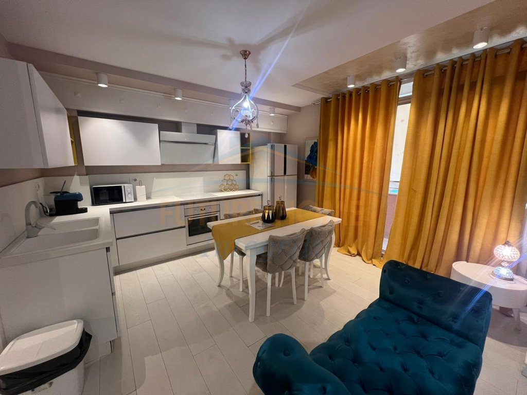 Qera, Apartament 2+1+2, Kopshti Zoologjik, Tiranë. 4