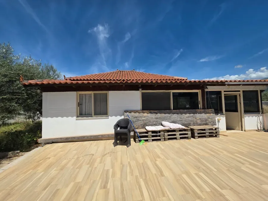 Private Apartment for Sale Near Saranda | 3 Bedrooms, 213 m² Land and Private Parking